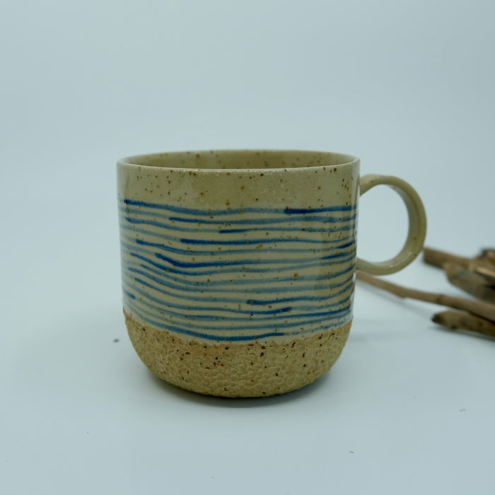 Latte waves cup